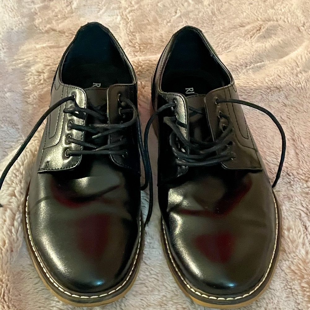 RJ Colt Black Dress Shoes